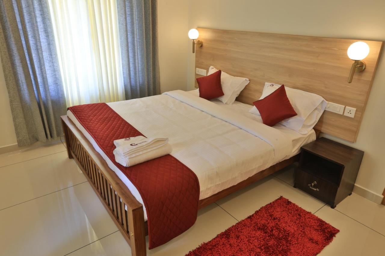 Castle Brook Residential Homestay 티루발라 외부 사진