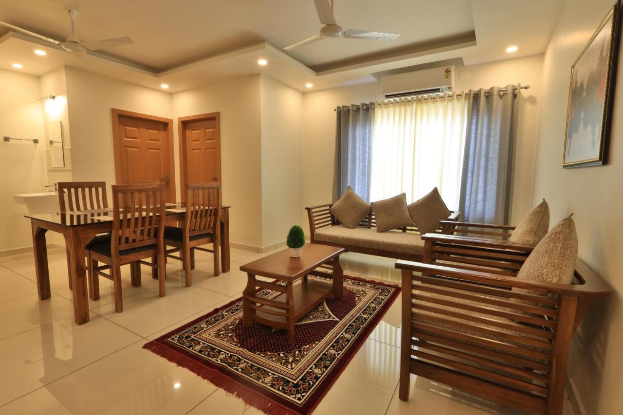 Castle Brook Residential Homestay 티루발라 외부 사진