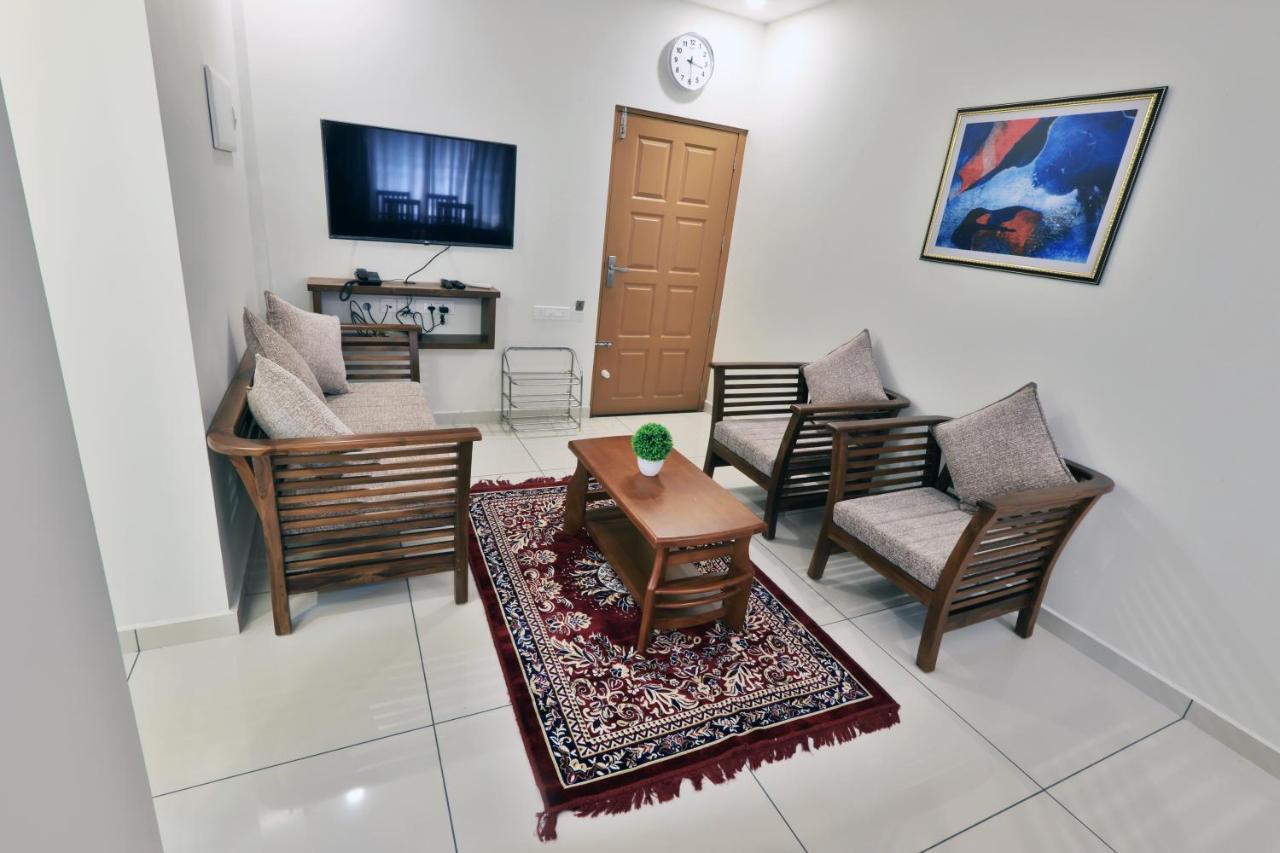 Castle Brook Residential Homestay 티루발라 외부 사진