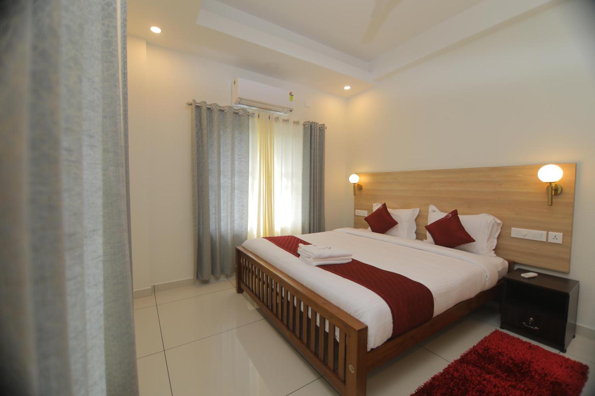 Castle Brook Residential Homestay 티루발라 외부 사진